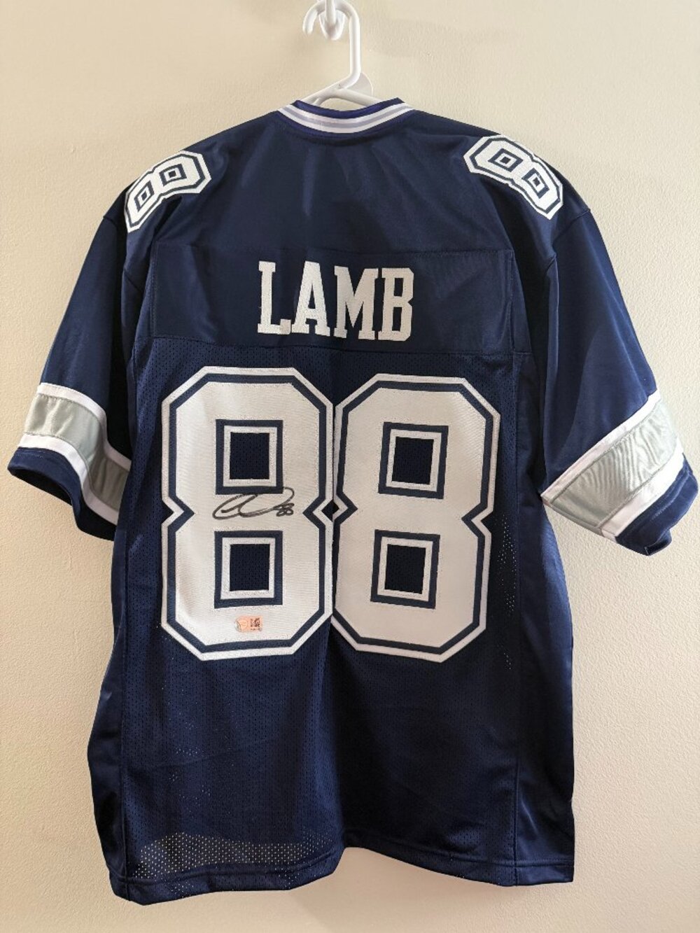 CEEDEE LAMB SIGNED DALLAS COWBOYS AUTOGRAPHED CUSTOM FOOTBALL JERSEY W/COA 1005A